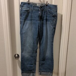 NWoT Women's Ariat Mid Rise Straight Cuffed Jeans